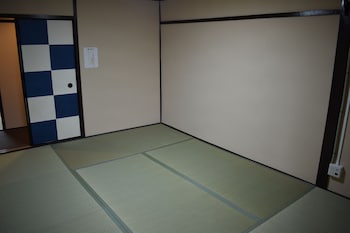 nishioji fukuro