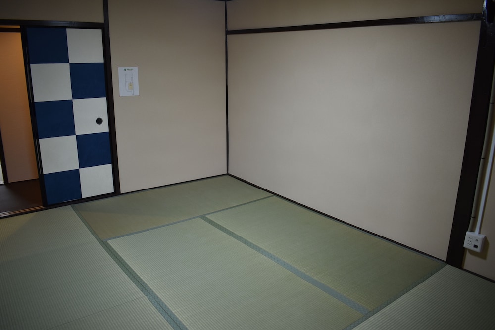 nishioji fukuro
