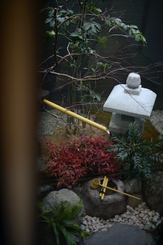 nishioji fukuro