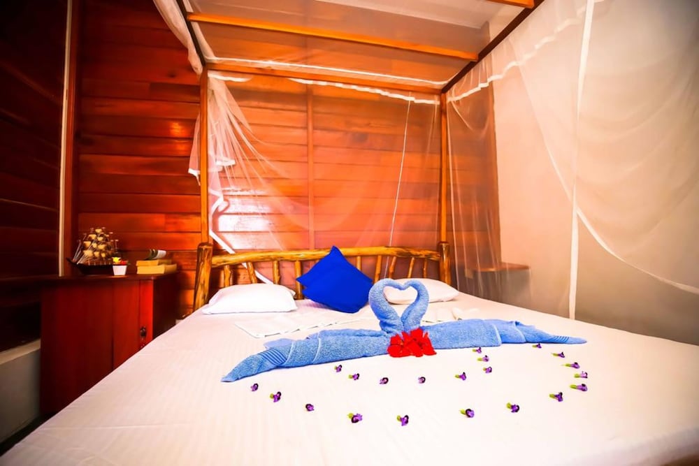 talalla freedom resort