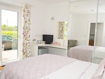 quixhill denstone dove meadow b and b