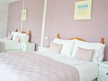 Quixhill - Denstone - Dove Meadow B & B,,3 star