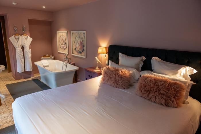 hotel spa les pins de cesar