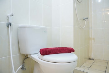 minimalist and warm 2br m town apartment
