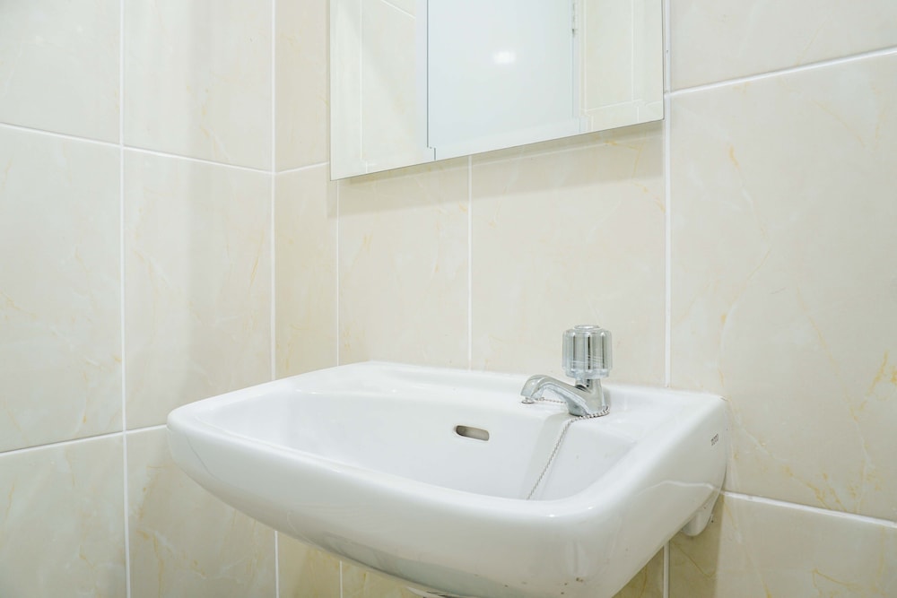 minimalist and warm 2br m town apartment