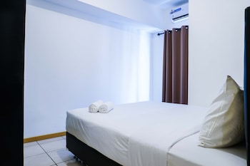 minimalist and warm 2br m town apartment