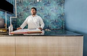 super hotel o singanallur railway junction formerly 2d residency