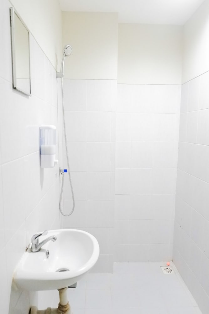 2br apartment at dian regency