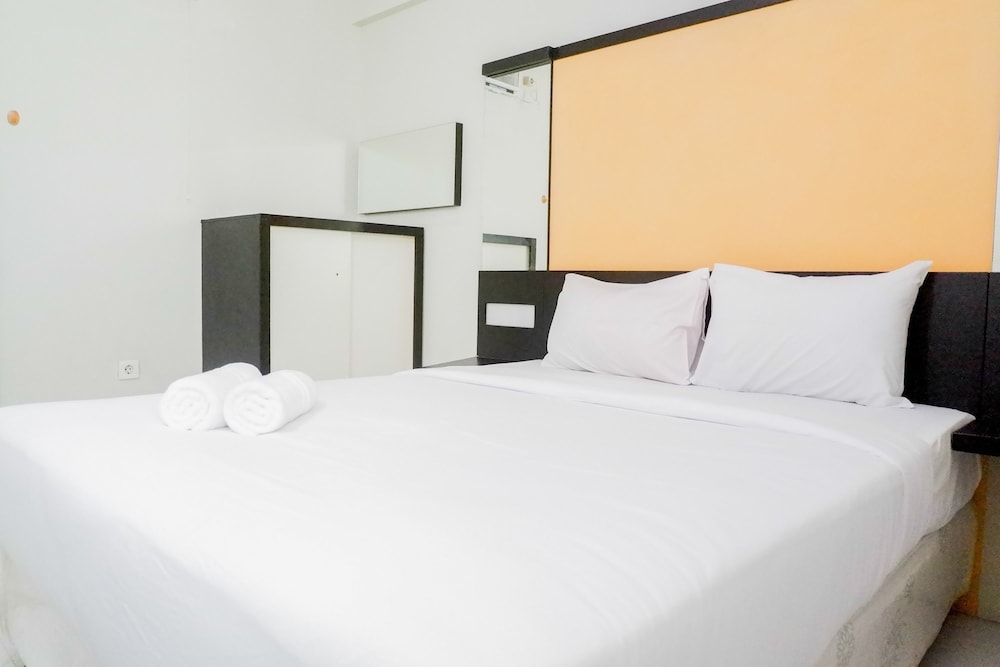 2br apartment at dian regency