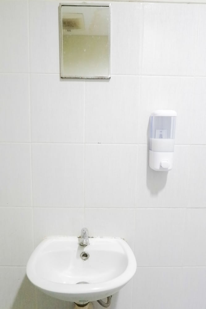 2br apartment at dian regency