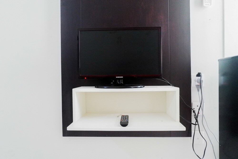 2br apartment at dian regency