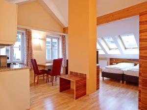 holiday apartments by das grune hotel zur post