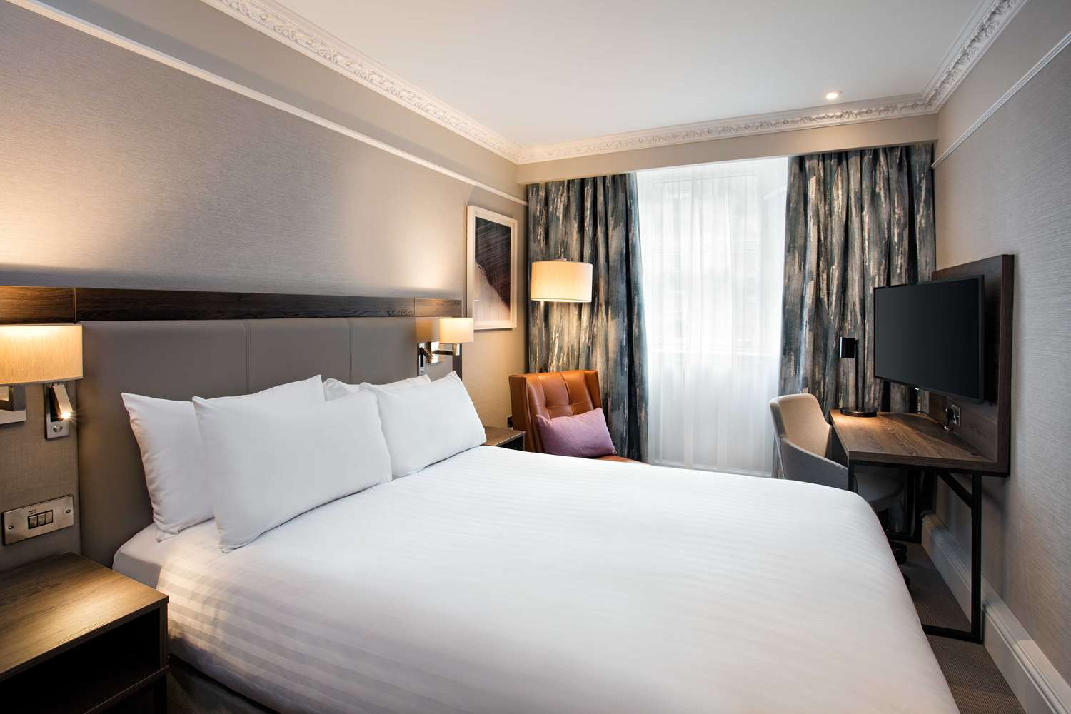 hilton edinburgh carlton