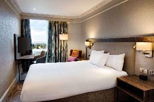 hilton edinburgh carlton