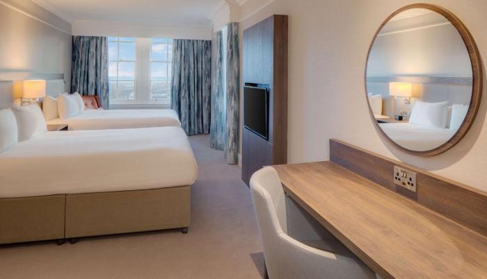 hilton edinburgh carlton