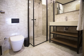 besiktas serenity hotel