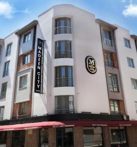 Hotel-Img