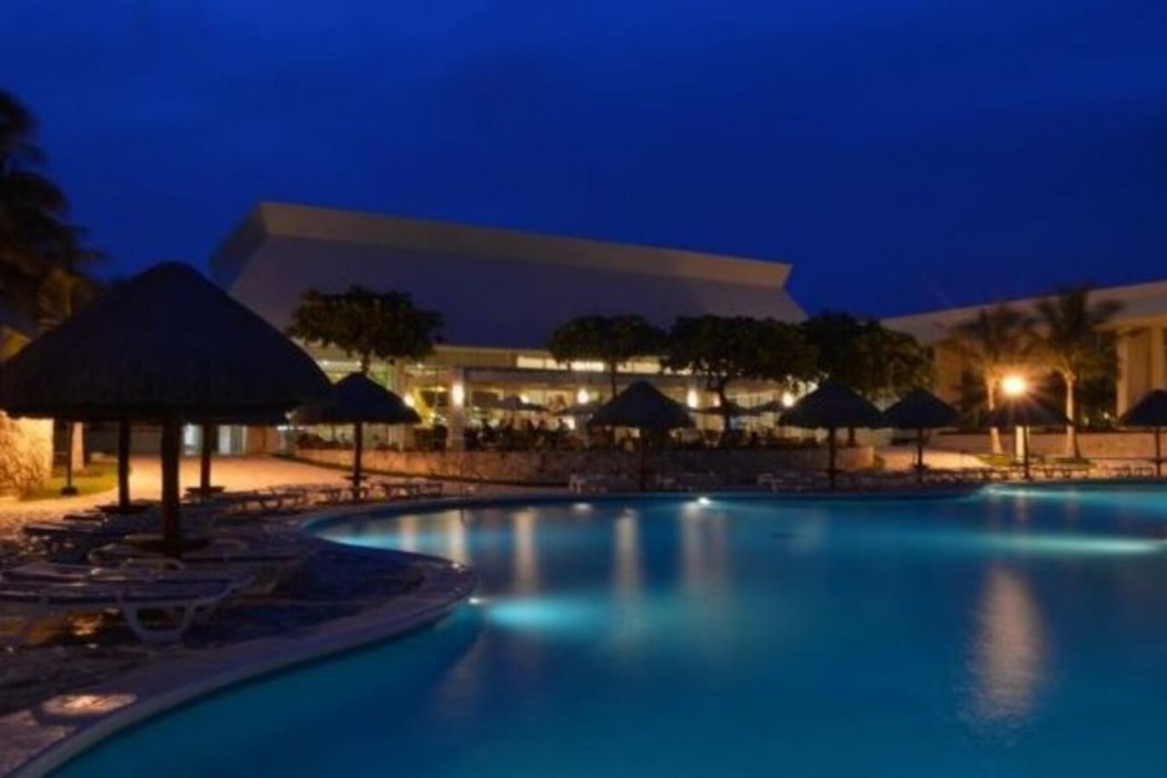 the villas cancun by grand park royal all inclusive