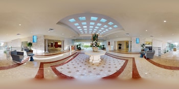 the villas cancun by grand park royal all inclusive