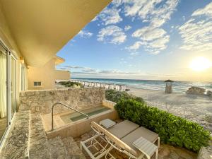 the villas cancun by grand park royal all inclusive