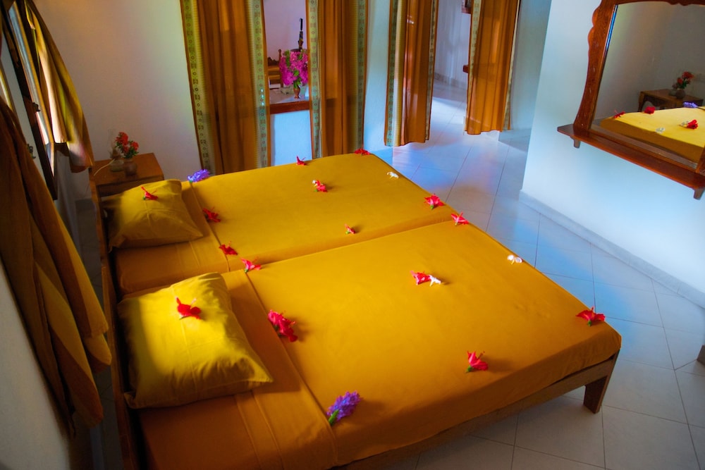 Eva Lanka Hotel,Sri Lanka>>Morakatiyara,3 star