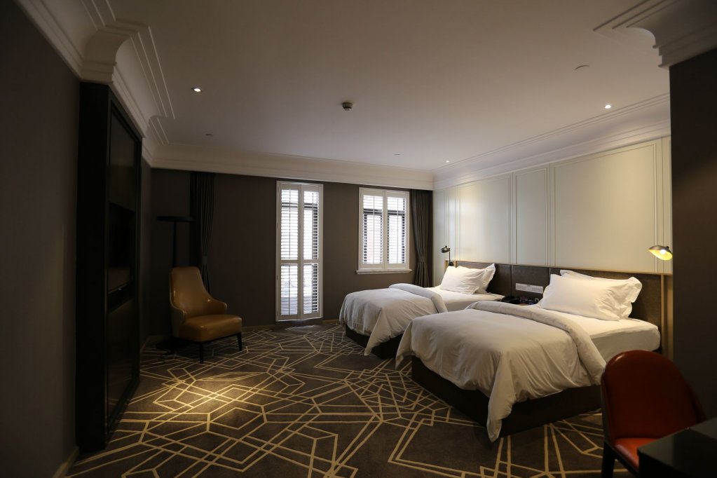 metropolo classiq shanghai nanjing road east hotel