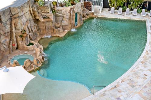 wings q stay