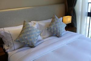 yuwa residences and hotel