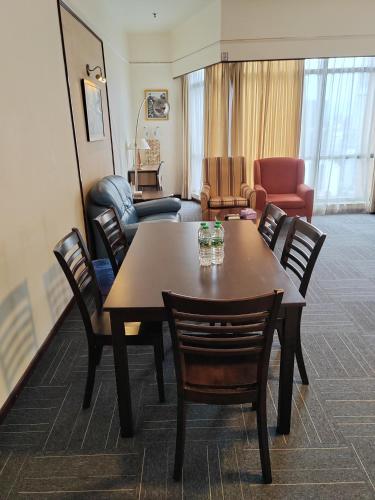 times square service apartment kuala lumpur