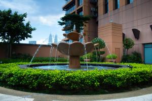 times square service apartment kuala lumpur