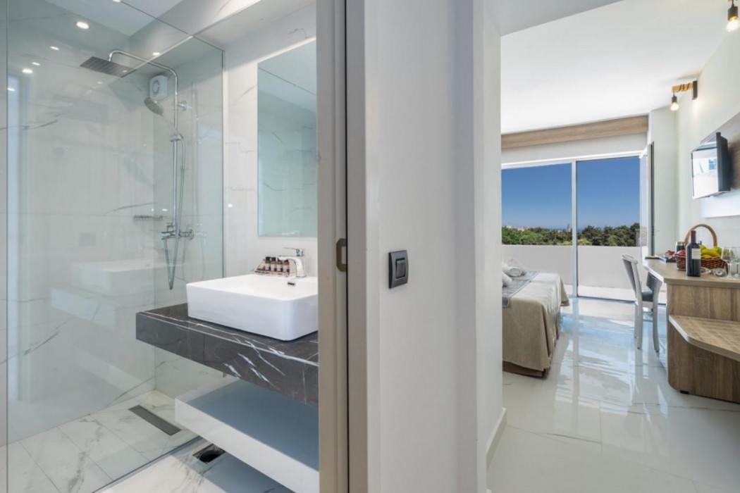 castellum suites all inclusive