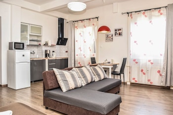 diamond astoria