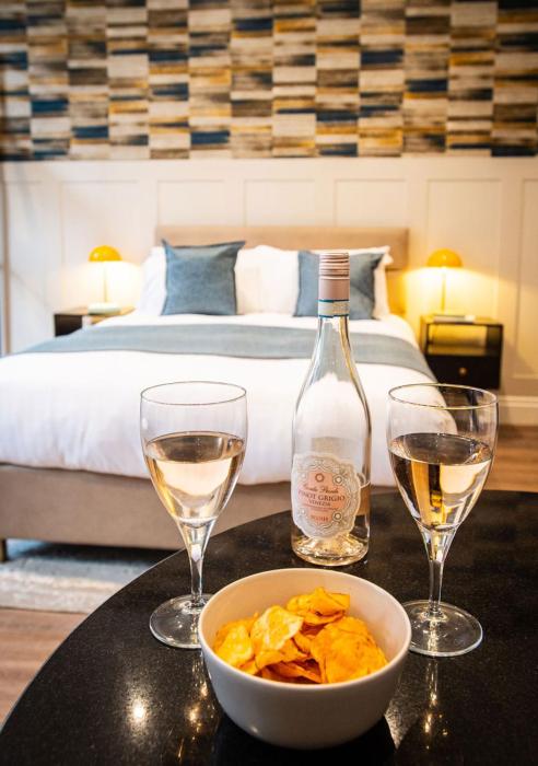 the gresham aparthotel