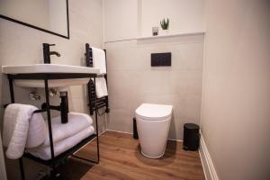 the gresham aparthotel