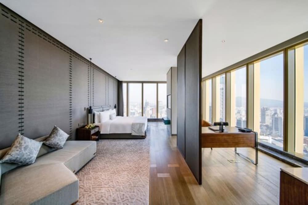nanjing golden eagle international hotel