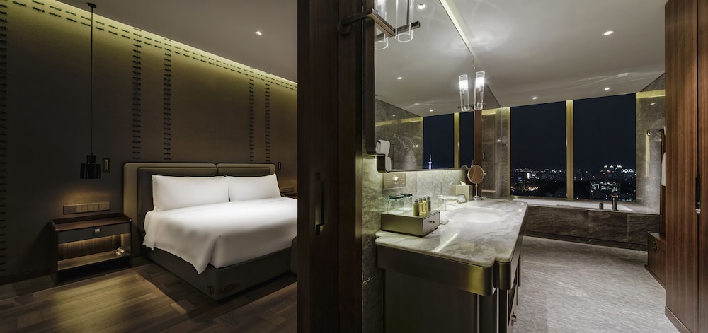 nanjing golden eagle international hotel