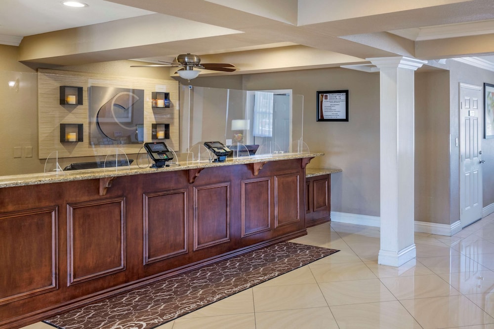 Comfort Suites San Clemente Beach,Laguna Beach>>Anaheim,3 star