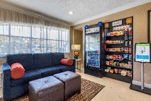 comfort suites san clemente beach