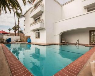 comfort suites san clemente beach