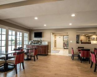 comfort suites san clemente beach