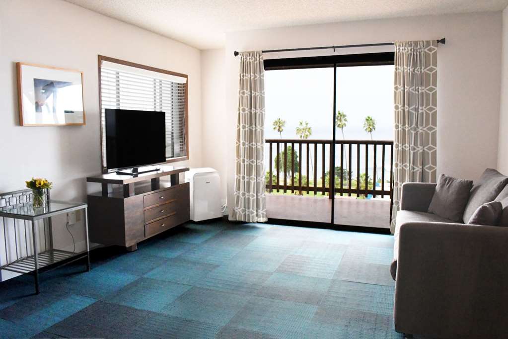 la jolla cove suites