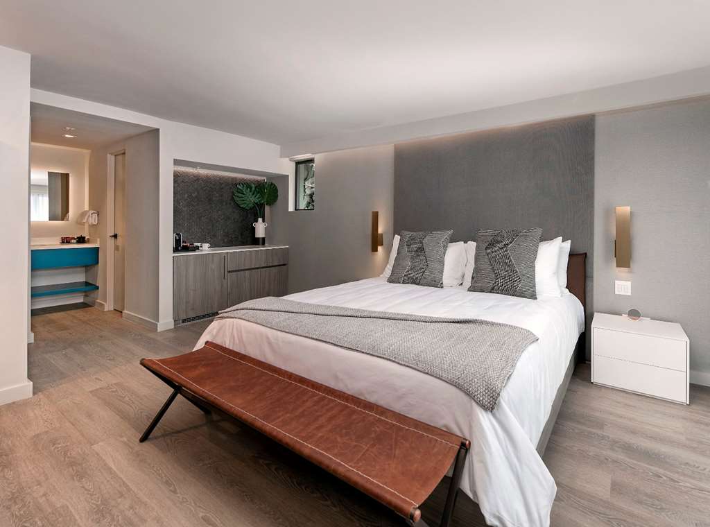 la jolla cove suites