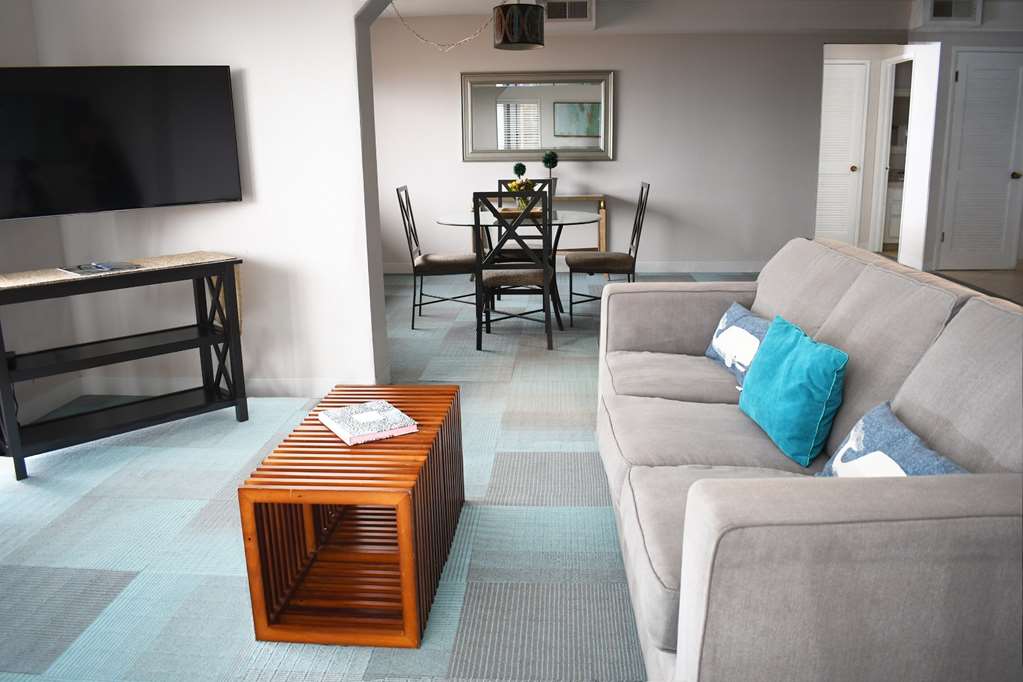 la jolla cove suites