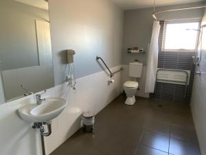 honeysuckle executive apartments