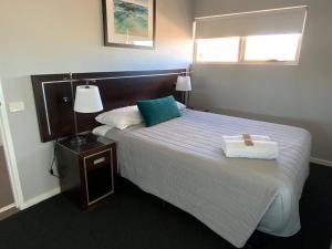 honeysuckle executive apartments