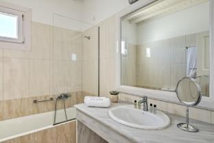 hotel alkyon