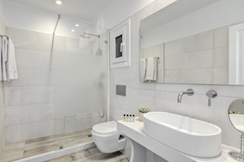 hotel alkyon