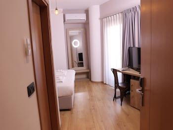 tirana