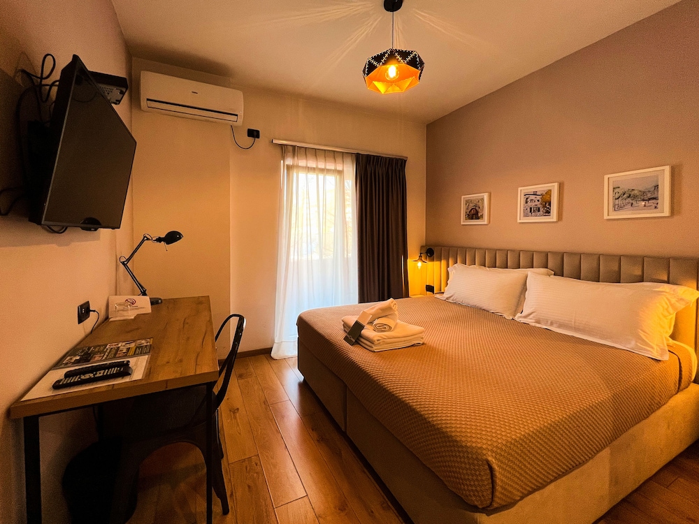 tirana
