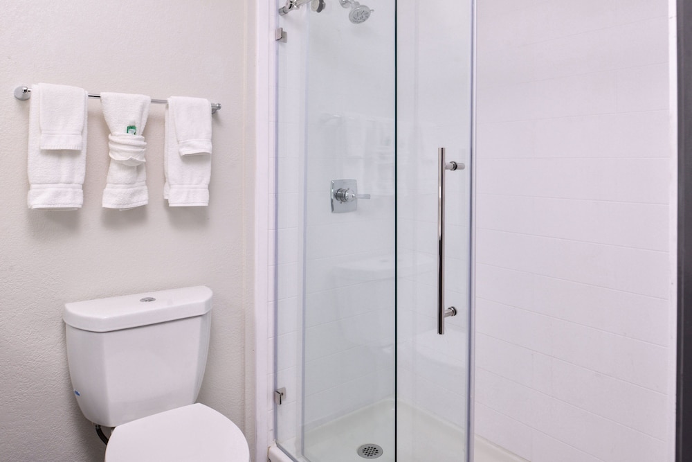 holiday inn and suites dallas addison by ihg